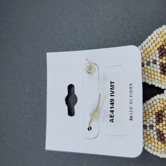 NWT Handmade Aztec Southwestern Indian Seedbead Tassel Dangle Earrings Plated - Picture 7 of 7